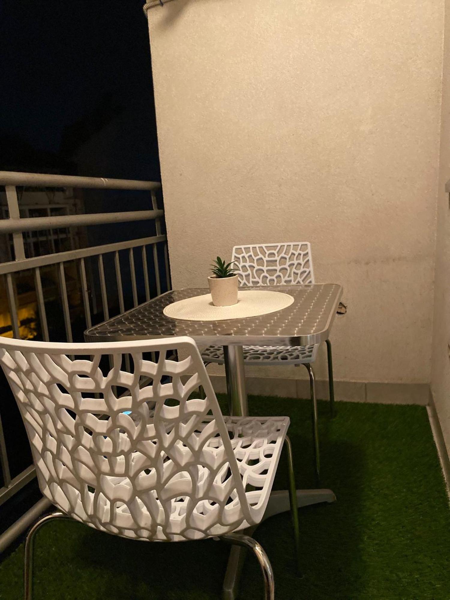Apartman Ns Dan Centar Нови-Сад Экстерьер фото